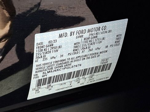 Used 2023 Lincoln Aviator AWD w/ Premium Package image 29