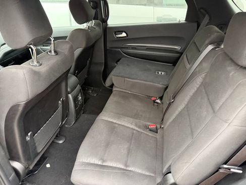 Used 2024 Dodge Durango SXT w/ SXT Blacktop Group RWD image 5