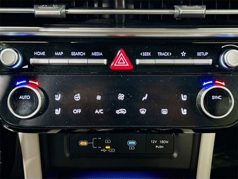 Used 2025 Hyundai Tucson Limited image 14