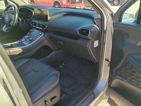 Used 2023 Hyundai Santa Fe SEL Premium image 13
