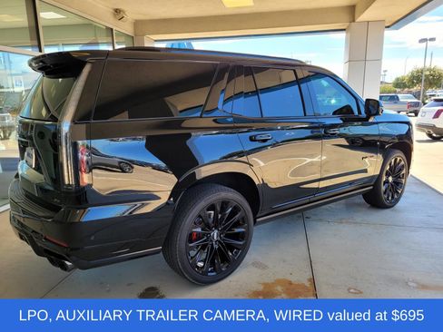 Used 2026 Cadillac Escalade V w/ LPO, ONYX Package AWD/4WD image 4