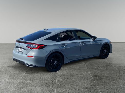 Used 2025 Honda Civic Sport image 5