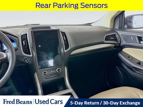Used 2024 Ford Edge SEL w/ Class II Trailer Tow Package image 27
