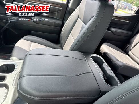 Used 2025 Chevrolet Silverado 1500 RST w/ Convenience Package II AWD/4WD image 22