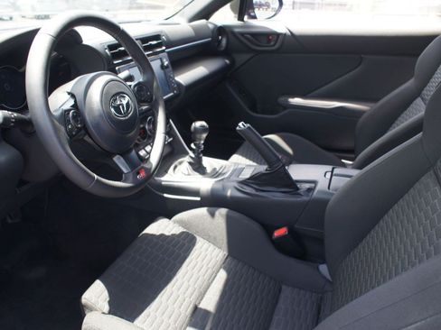 Used 2024 Toyota GR86 RWD image 6