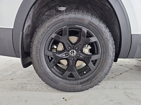 New 2026 Volkswagen Atlas Peak Edition AWD/4WD image 13