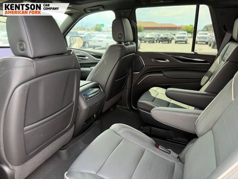 Used 2024 Cadillac Escalade Sport w/ LPO, Floor Liner Package AWD/4WD image 34