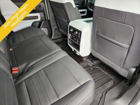 Used 2025 GMC Hummer EV 2X AWD/4WD image 19