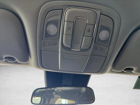 Used 2019 Hyundai Santa Fe SE FWD image 21