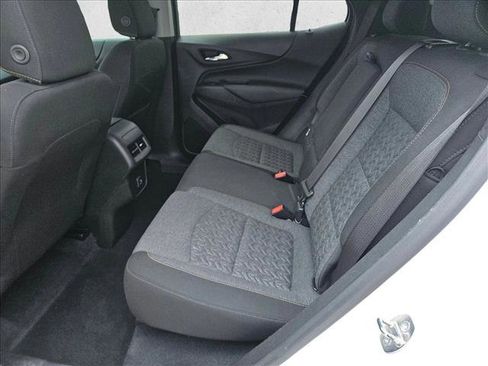 Used 2022 Chevrolet Equinox LT image 10