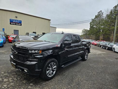 Used 2022 Chevrolet Silverado 1500 RST image 2