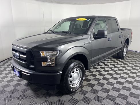 Used 2017 Ford F150 XL w/ XL Power Equipment Group AWD/4WD image 31