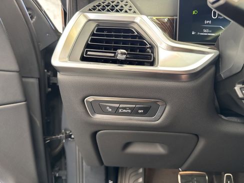 New 2026 BMW X7 xDrive40i w/ M Sport Package image 42