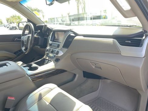Used 2015 GMC Yukon SLT w/ Open Road Package RWD image 30