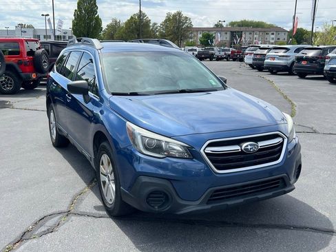 Used 2019 Subaru Outback 2.5i AWD/4WD image 7