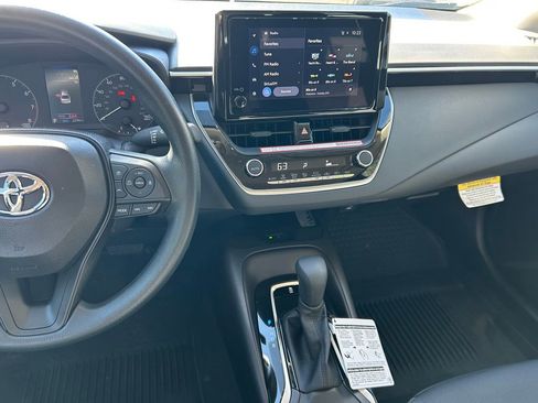 Certified 2025 Toyota Corolla LE image 17