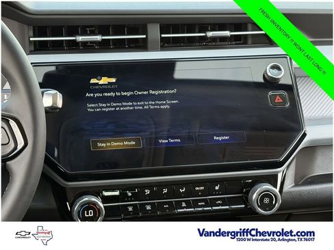 New 2027 Chevrolet Bolt LT w/ Comfort Package FWD image 15