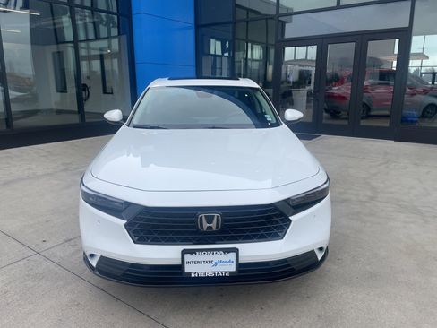 New 2025 Honda Accord EX-L image 2