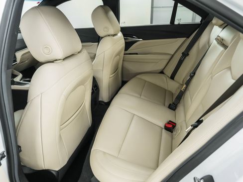 Used 2023 Cadillac CT4 Luxury image 22