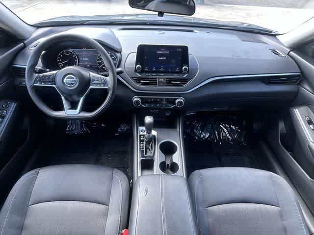 Used 2022 Nissan Altima 2.5 SV FWD image 22