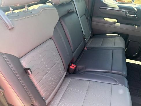 Used 2022 Chevrolet Silverado 1500 ZR2 AWD/4WD image 19