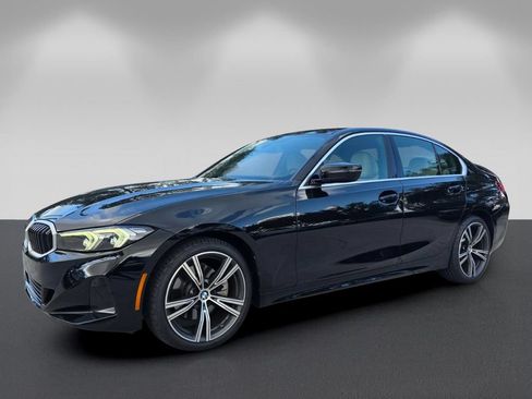 Certified 2024 BMW 330i Sedan w/ Convenience Package RWD image 7