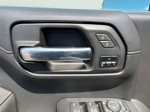 Used 2020 GMC Sierra 1500 SLT w/ SLT Premium Plus Package AWD/4WD image 9