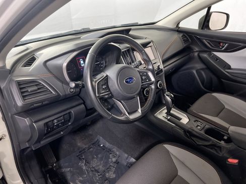 Used 2023 Subaru Crosstrek 2.0i Premium AWD/4WD image 9
