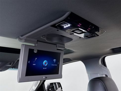 Used 2019 Cadillac Escalade Premium Luxury image 28