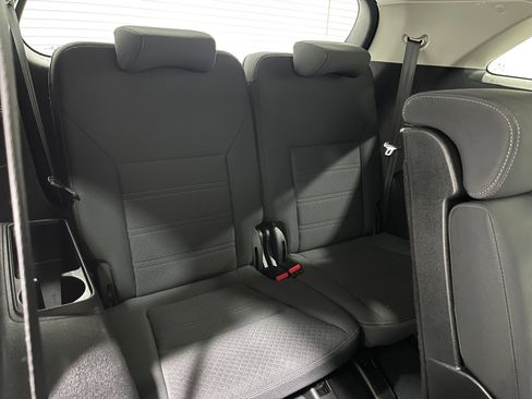 Used 2020 Kia Sorento S FWD image 30