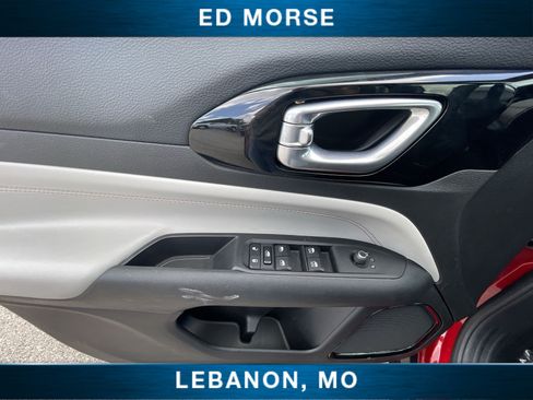 Used 2025 Jeep Compass Limited AWD/4WD image 20