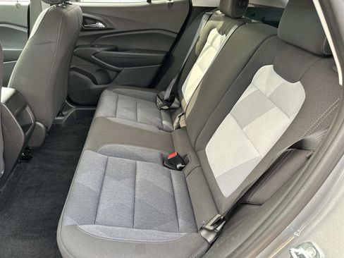 Certified 2024 Chevrolet Trax LS image 11