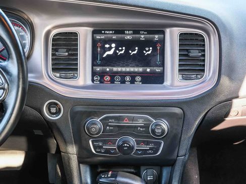 Used 2023 Dodge Charger SXT RWD image 13