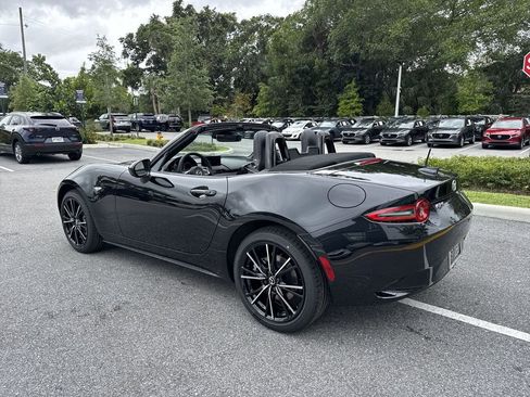 New 2026 MAZDA MX-5 Miata Grand Touring RWD image 12