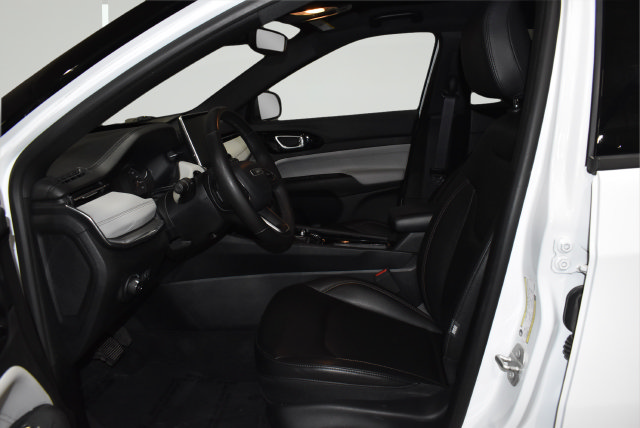 Certified 2023 Jeep Compass Limited AWD/4WD image 26