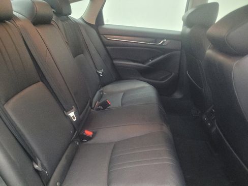 Used 2021 Honda Accord EX-L image 19