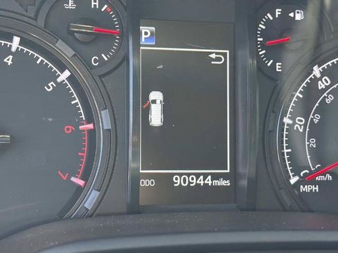 Used 2021 Toyota 4Runner SR5 RWD image 24