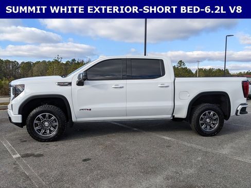 Used 2025 GMC Sierra 1500 AT4 image 8