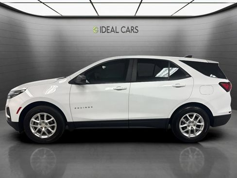Used 2023 Chevrolet Equinox LS AWD/4WD image 8