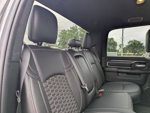 Used 2024 RAM 2500 Lone Star w/ Sport Appearance Package image 18