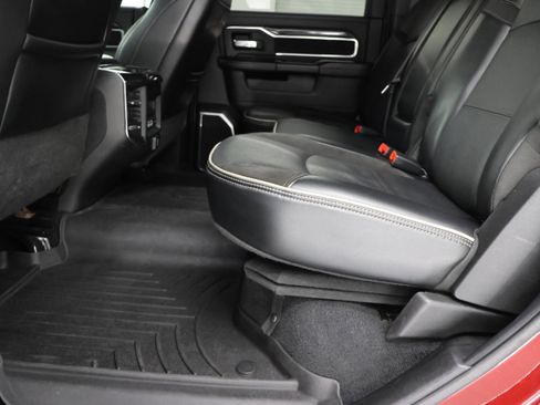 Used 2022 RAM 3500 Laramie image 35