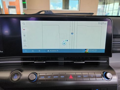 Used 2024 Hyundai Kona SE FWD image 18