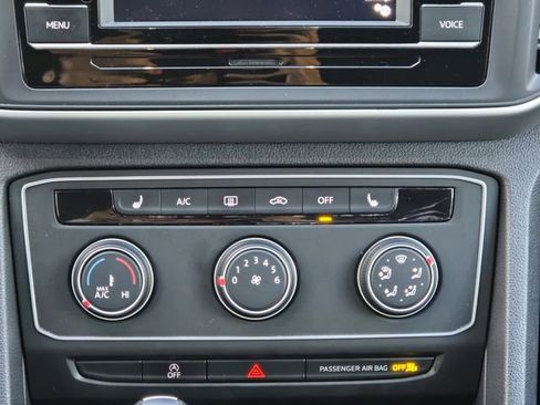 Certified 2023 Volkswagen Atlas Cross Sport SE image 22