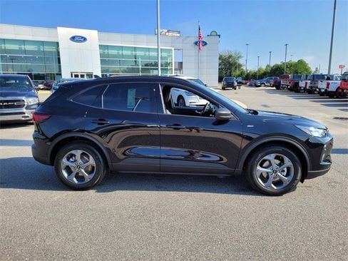 New 2025 Ford Escape ST-Line w/ Equipment Group 301A image 37
