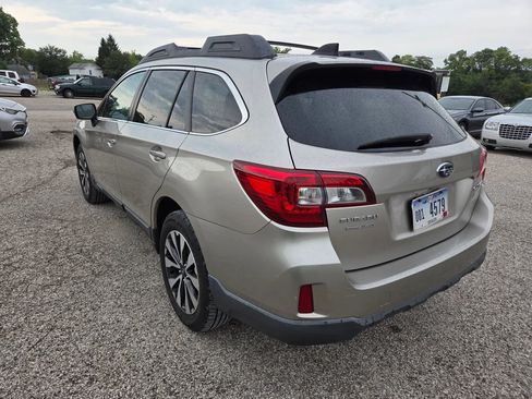 Used 2016 Subaru Outback 2.5i Limited AWD/4WD image 6