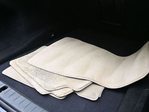 Used 2018 BMW 750i xDrive image 17