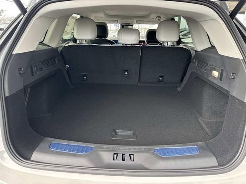 New 2026 Lincoln Nautilus Premier w/ Equipment Group 102A image 11