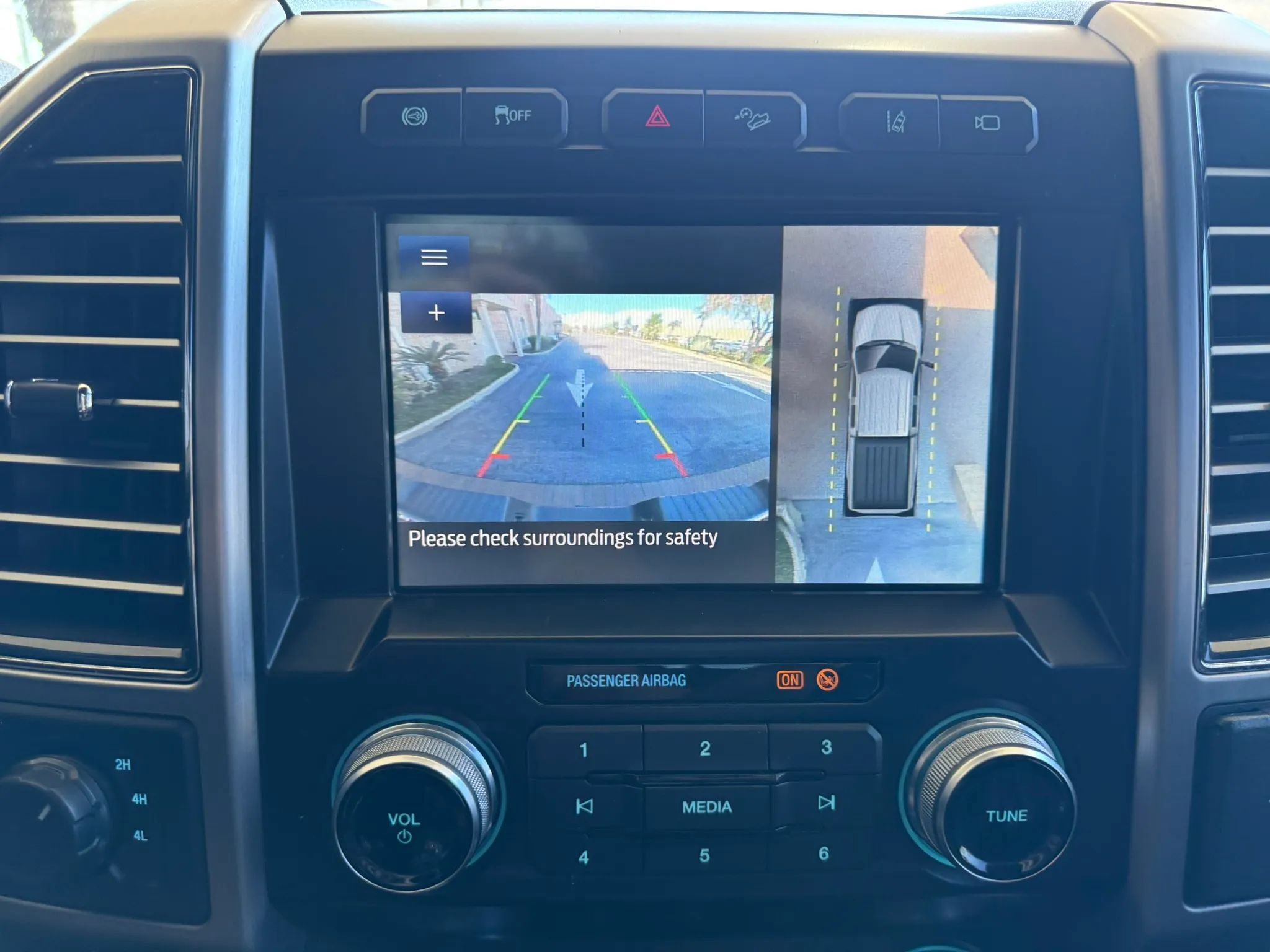 Used 2020 Ford F250 Platinum AWD/4WD image 38