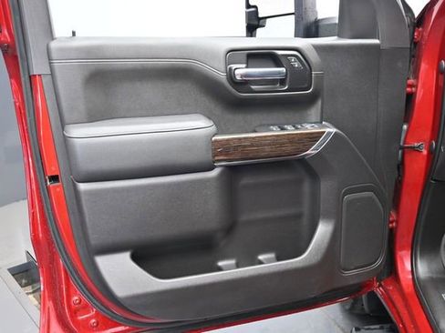 Used 2021 GMC Sierra 1500 Elevation w/ X31 Off-Road Package AWD/4WD image 11