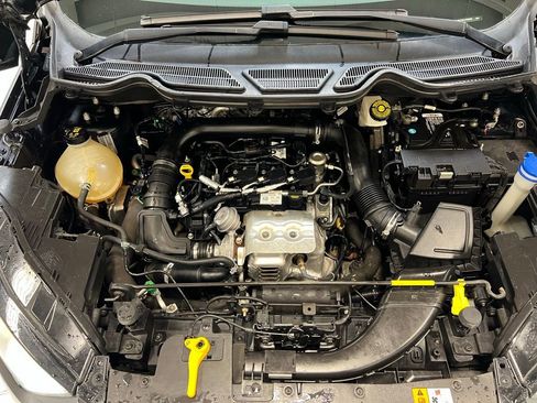 Used 2018 Ford EcoSport SE w/ SE Convenience Package image 31